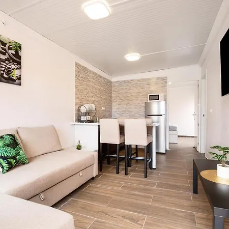 Dayely Apartment *
